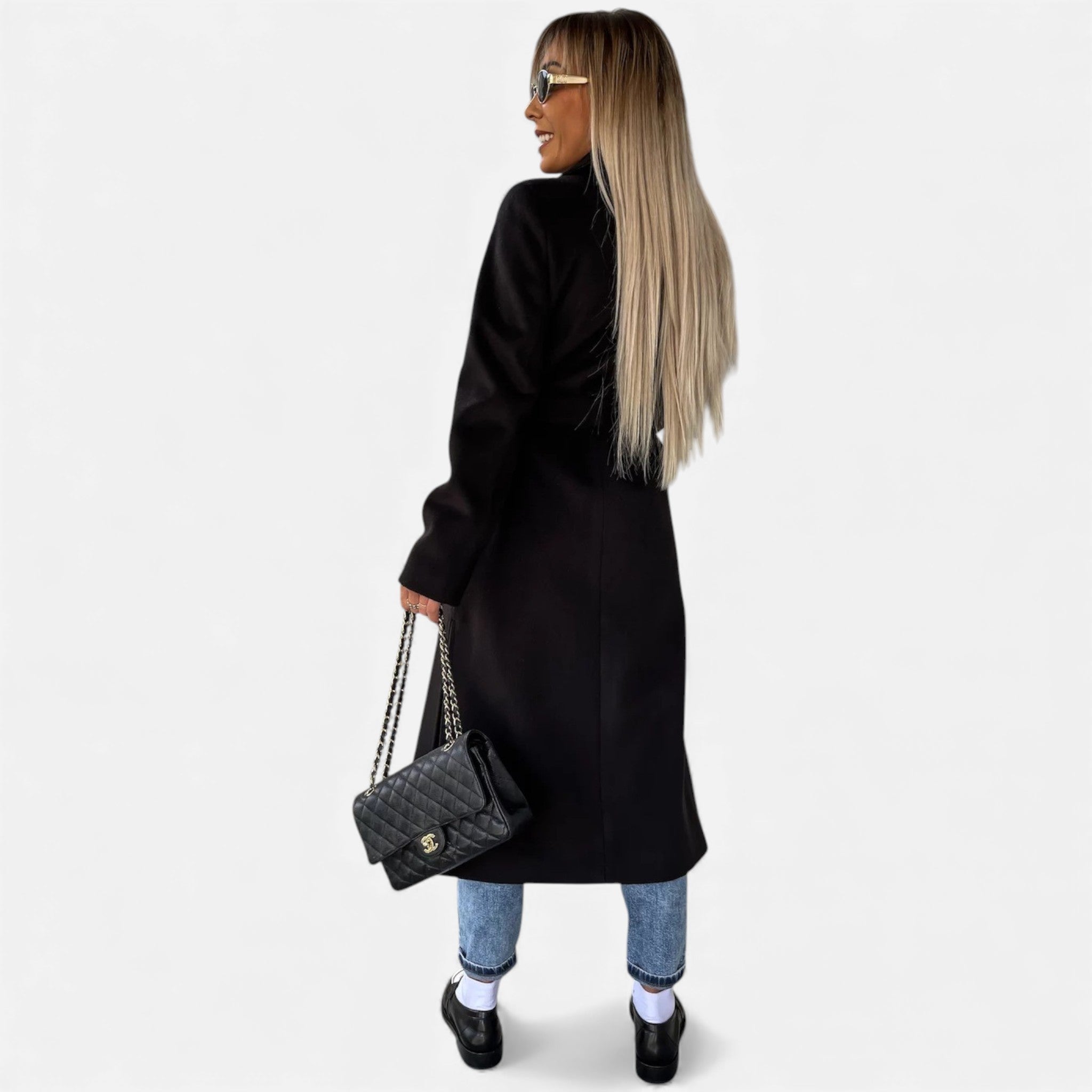 Kowalski | Płaszcz Damski z Paskiem i Kołnierzem – Klasyczny Płaszcz o Średniej Długości